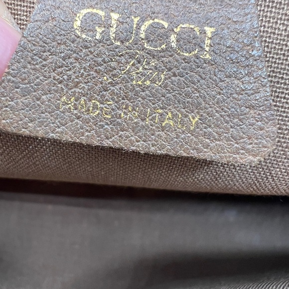 Gucci Plus Pouch EUC - really clean - Picture 5 of 16